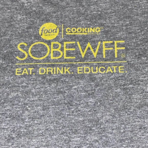 SOBEWFF South Beach Wine & Food Festival T-shirt Retro Rainbow 🌈 Graphic - Picture 5 of 6